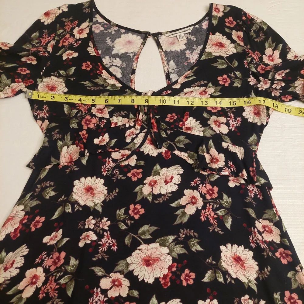American Eagle Black Floral Print Boho Ruffle V Neck Dress Bell Sleeve Sz XS